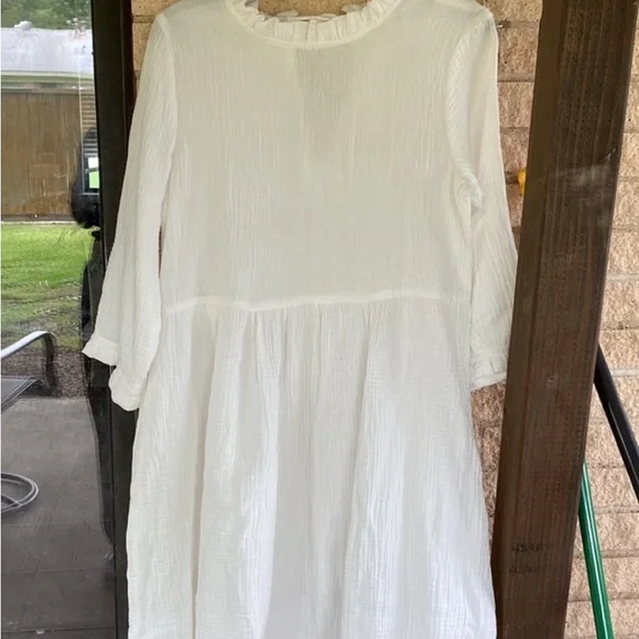 Noctex Ruffle Dress - Picture 2 of 3